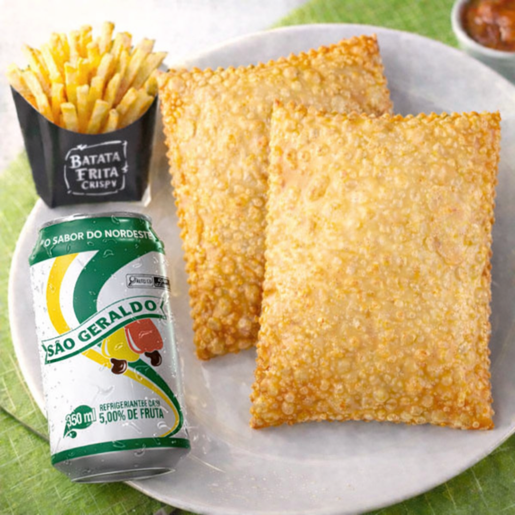 Combo 2 pastéis + 1 são Geraldo 350ml + batata P